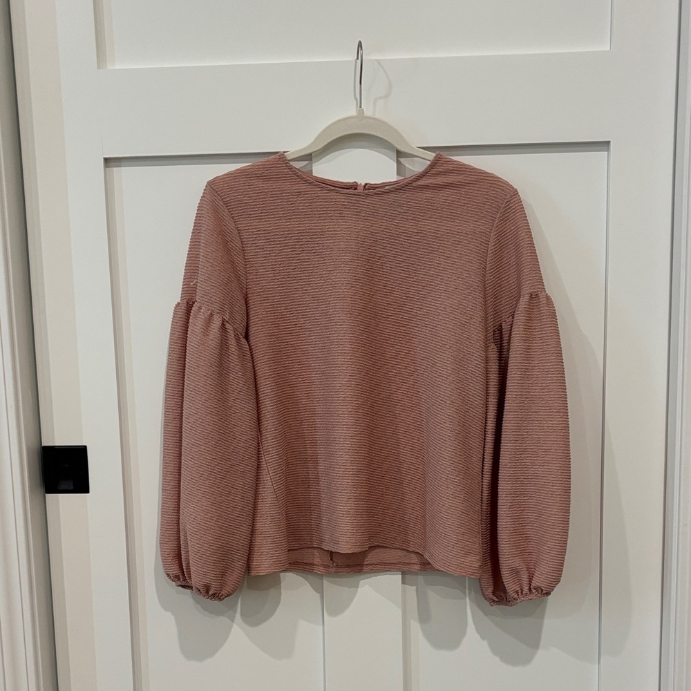 H&M Women's Blush Pink Blouse